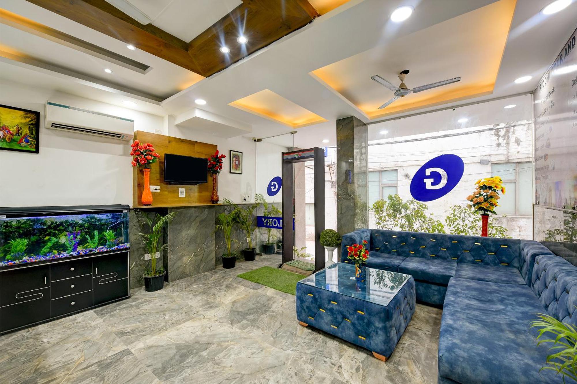 Glory Inn Near Delhi International Airport Ню Делхи Екстериор снимка